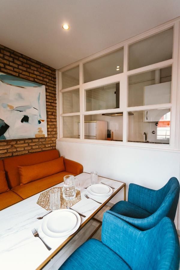 Complete Studio With Terrace - 1Bth- La Giralda Apartment Seville Luaran gambar